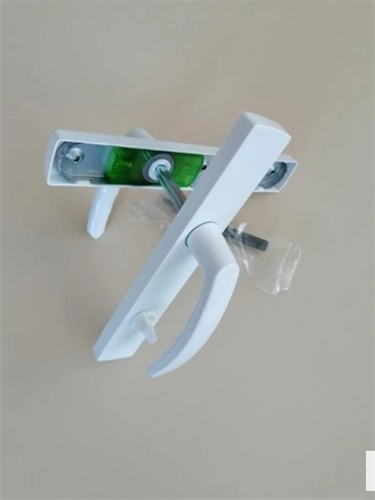 PVC KAPI KOLU WC BEYAZ